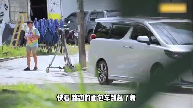 女主小宇宙爆发 一人大战海王哥和众多小姐姐