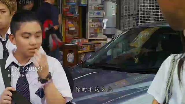 “这么一点够谁吃啊，再拿一罐，一人一罐！”，刘德华 ，经典港片