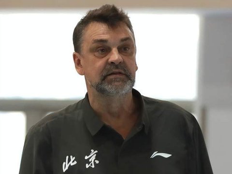 正式官宣！CBA名帅加盟北京首钢，携手李楠，冲击总冠军