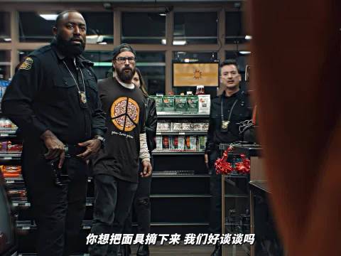 这应该是电影中最强小丑了，如果夸他魔术好能不能逃过一劫？ 夺命小丑