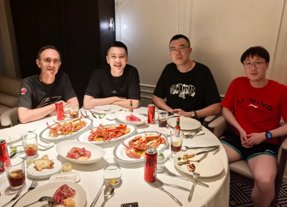 杨鸣离职后仍心系辽篮老友 和韩德君辽宁主帅聚餐