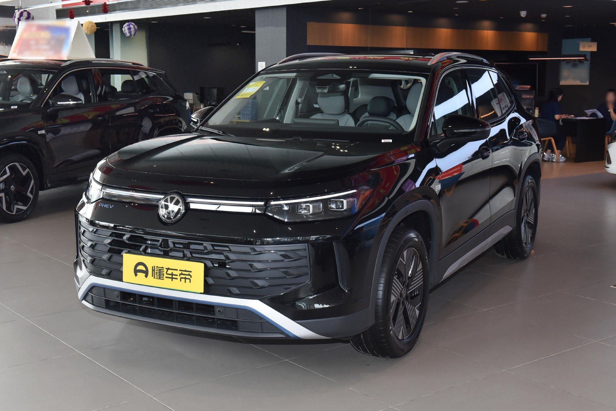 告别油电两难!2026探岳L PRO PHEV，大空间低油耗德系家用实力之选_云间拾梦