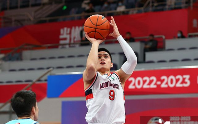 「CBA」全队手感冰凉状态全无，广州队无缘开门红