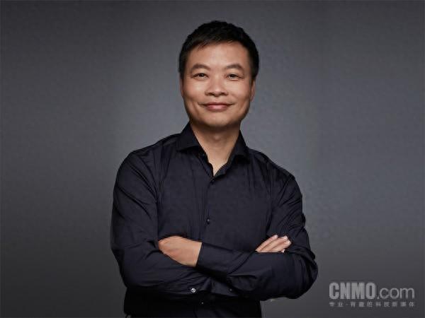 何小鹏辟谣小鹏GX加价2万提车 已开模具提升产能