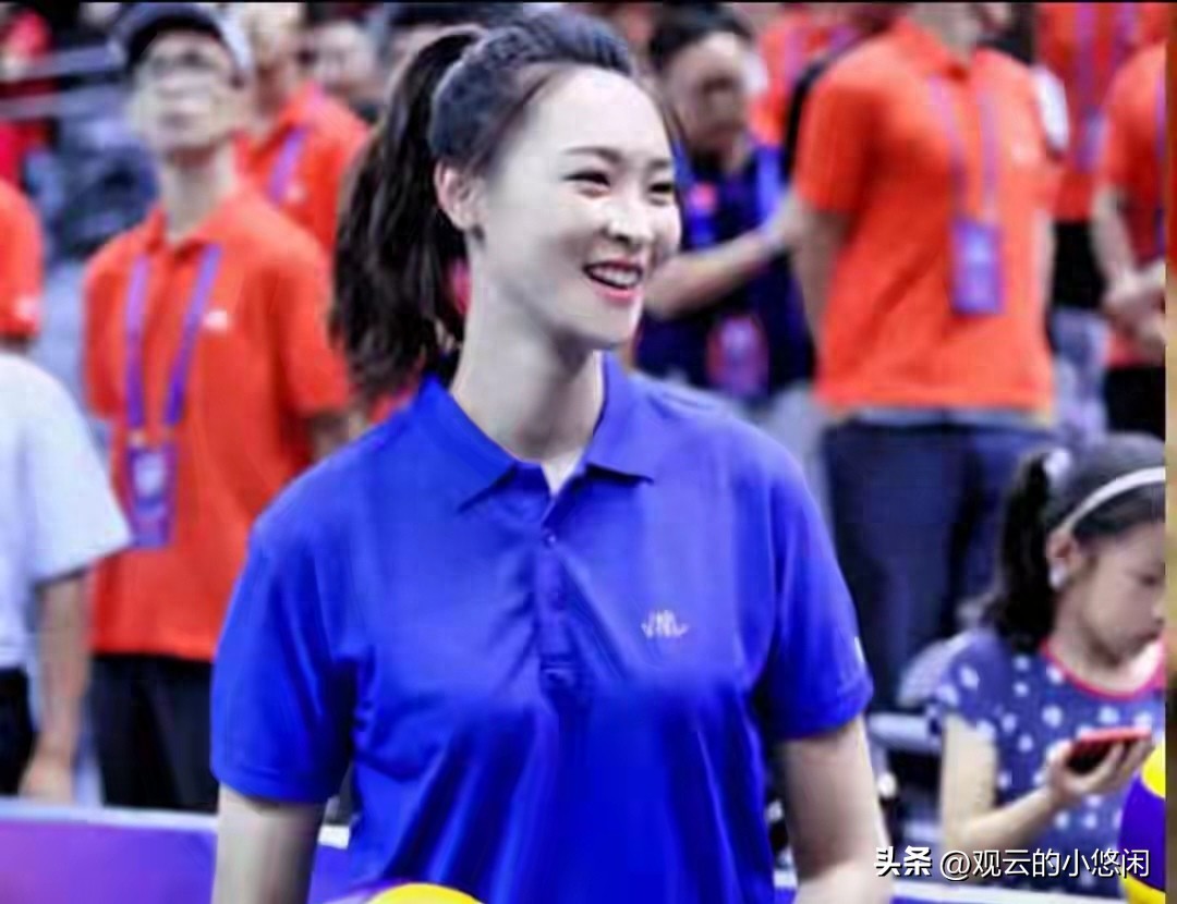 第九干翻第一！中国女排把美国队打懵了，惠若琪一句话点破天机