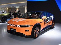 30万内增程中大型SUV横评：泰钽700、启源E07、昊铂HL、智己LS6四车实测对决