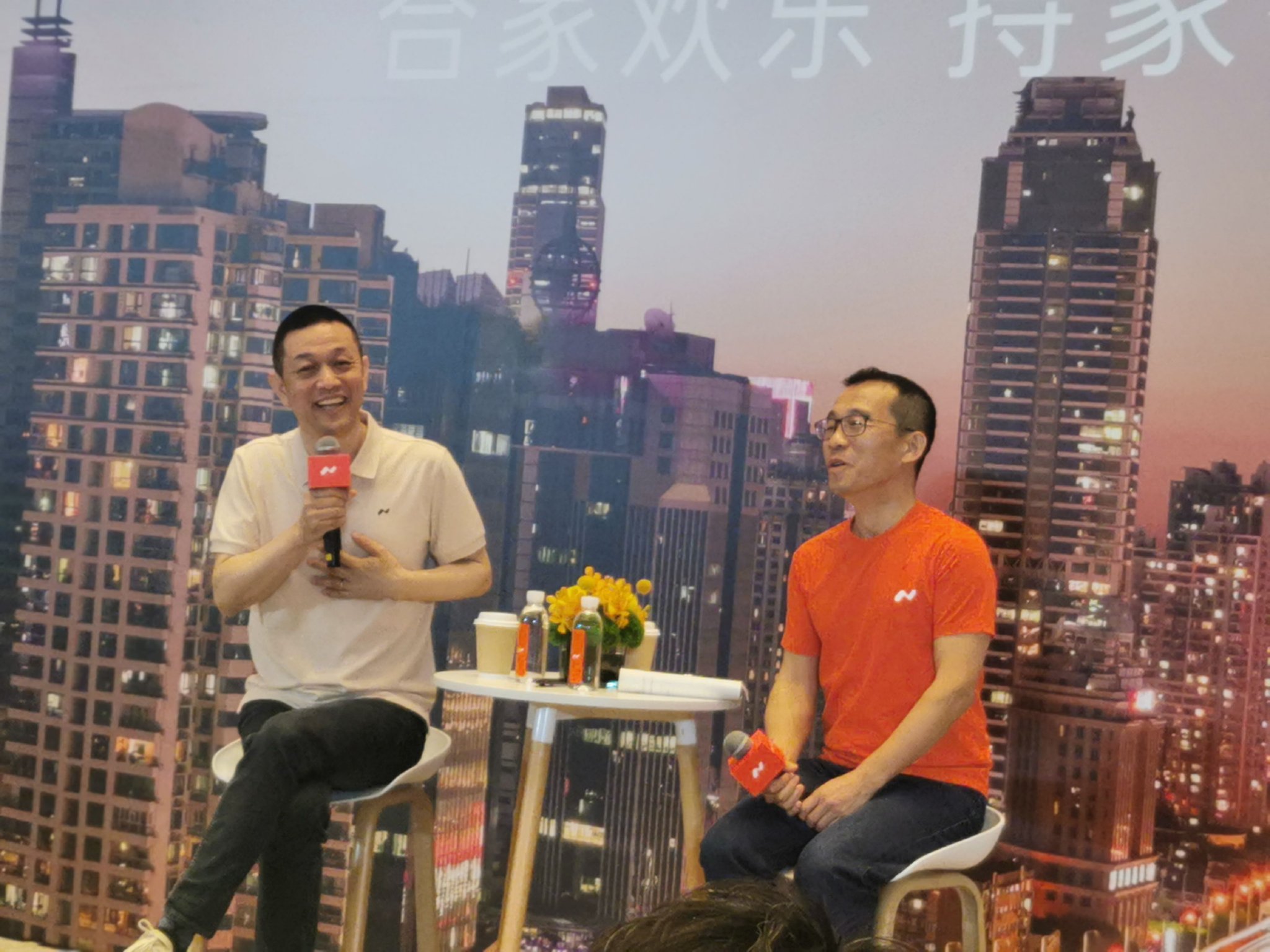 预售价21.99万元起!乐道品牌首车“仍有不错毛利” 李斌:蔚来不干卖一辆赔一辆的事