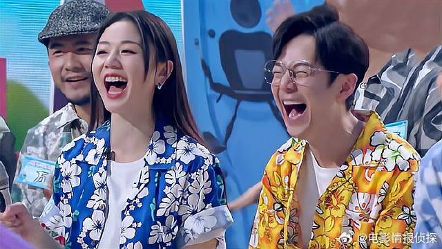 秦霄贤演唱《消愁》，不料一个动作，何炅瞬间笑岔气！