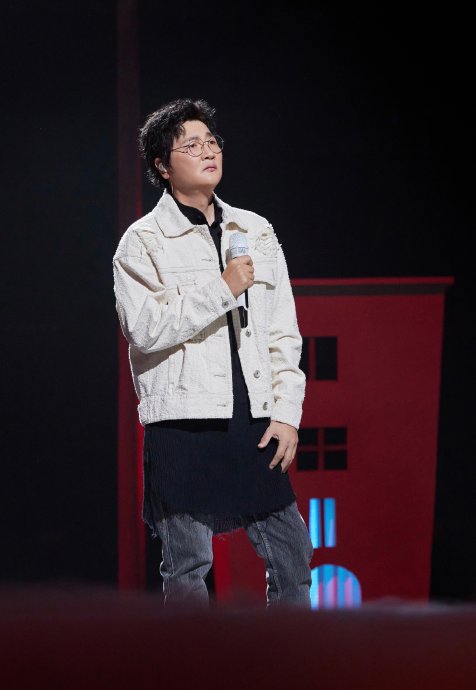 孙楠在《声生不息》中演唱《无名的人》时为何能获得好评？
