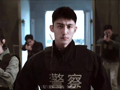 内娱还有人质疑黄景瑜的武力值吗？这满溢的力量感