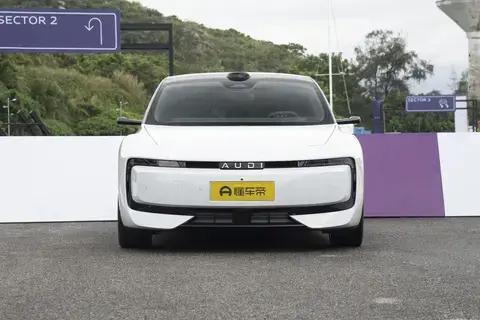 冬日里的全能豪华纯电轿跑，2026款奥迪E5 Sportback