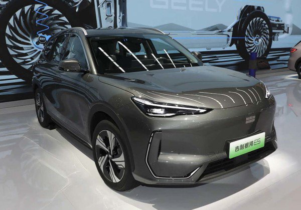 银河E5但如果找到车况良好、比新车便宜2-3万的准新车