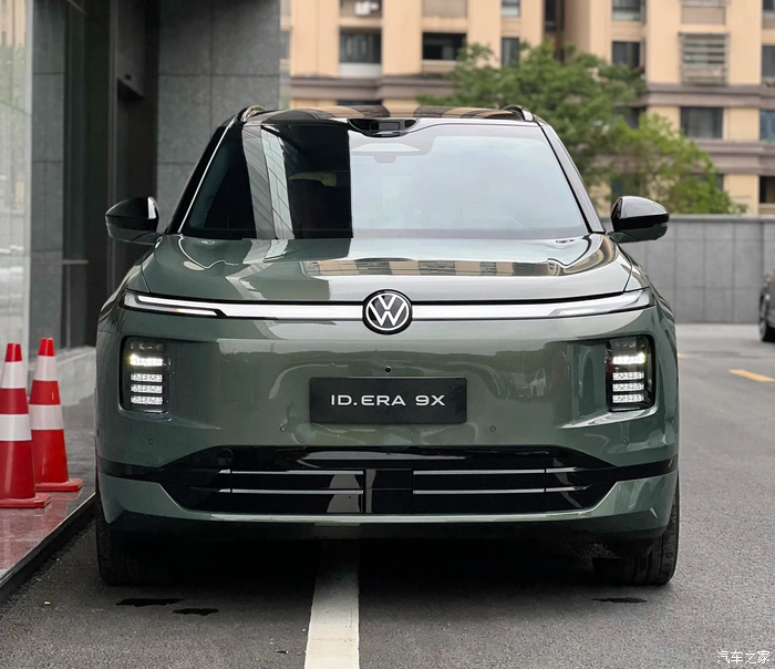 德系旗舰增程!全系800V+空悬，2026款大众ID.ERA 9X购车攻略指南_ID.ERA 9X