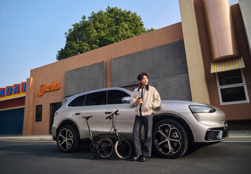 25万级满配新能源SUV:问界M6全系标配高阶辅助驾驶与空悬