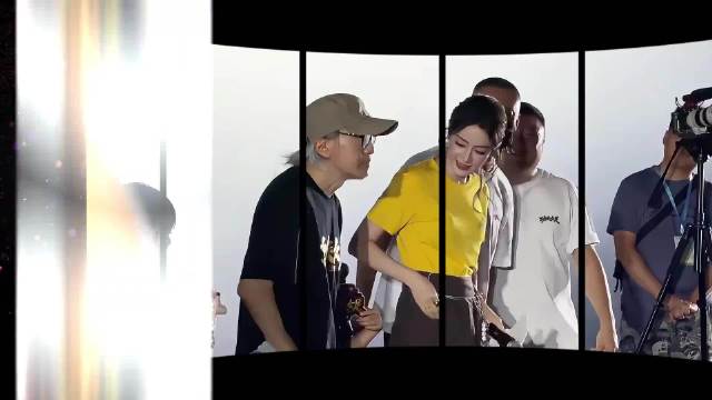 周星驰《功夫女足》路演，商场被堵得水泄不通
