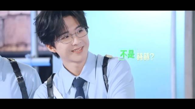 情绪稳定的小伙伴 一直安慰，没事没事不着急不着急 真的太暖了