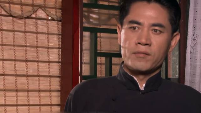 白景琦火气上来直接把儿子腿打折，这儿子该不该