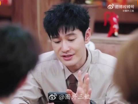 中餐厅秒变大家来找错现场？网友辣评：琪学受害者名单还在上升