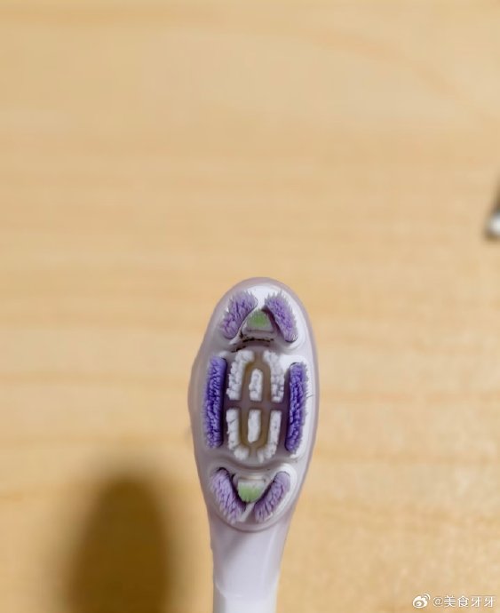 如何判断电动牙刷头该换了? 如何判断电动牙刷头该换了?