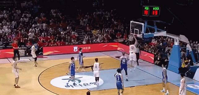 杨瀚森首秀精彩纷呈，引发中国男篮困惑