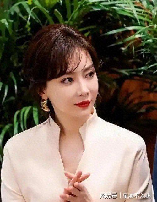 陈数首谈14年婚姻，听从丈夫安排，患重病现状如何？