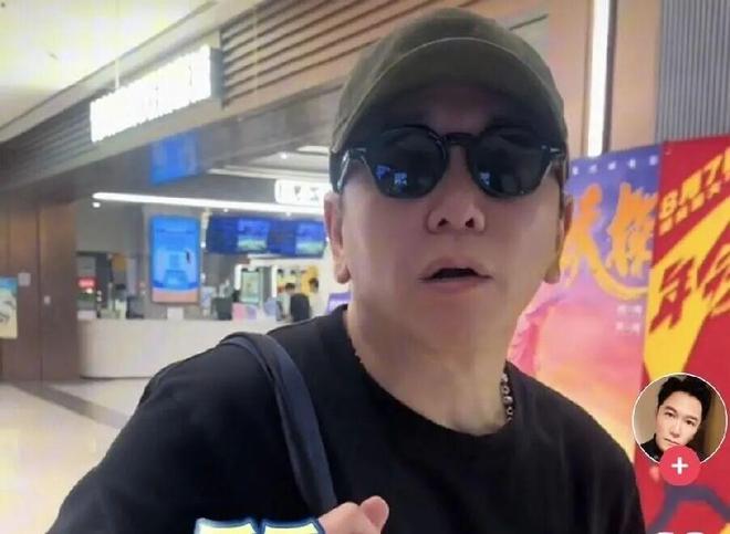 温兆伦力挺功夫女足：关别人什么事！向佐吐槽向太直播骂18分钟，网友：真朋友