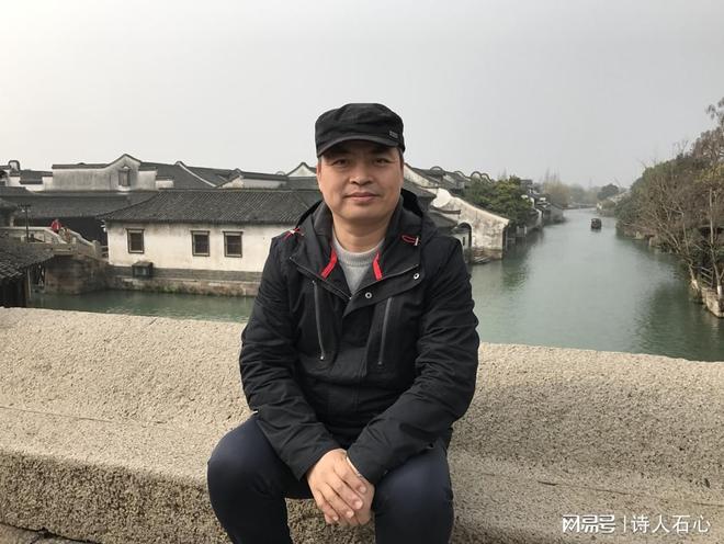 自此后  独自驾车到天涯