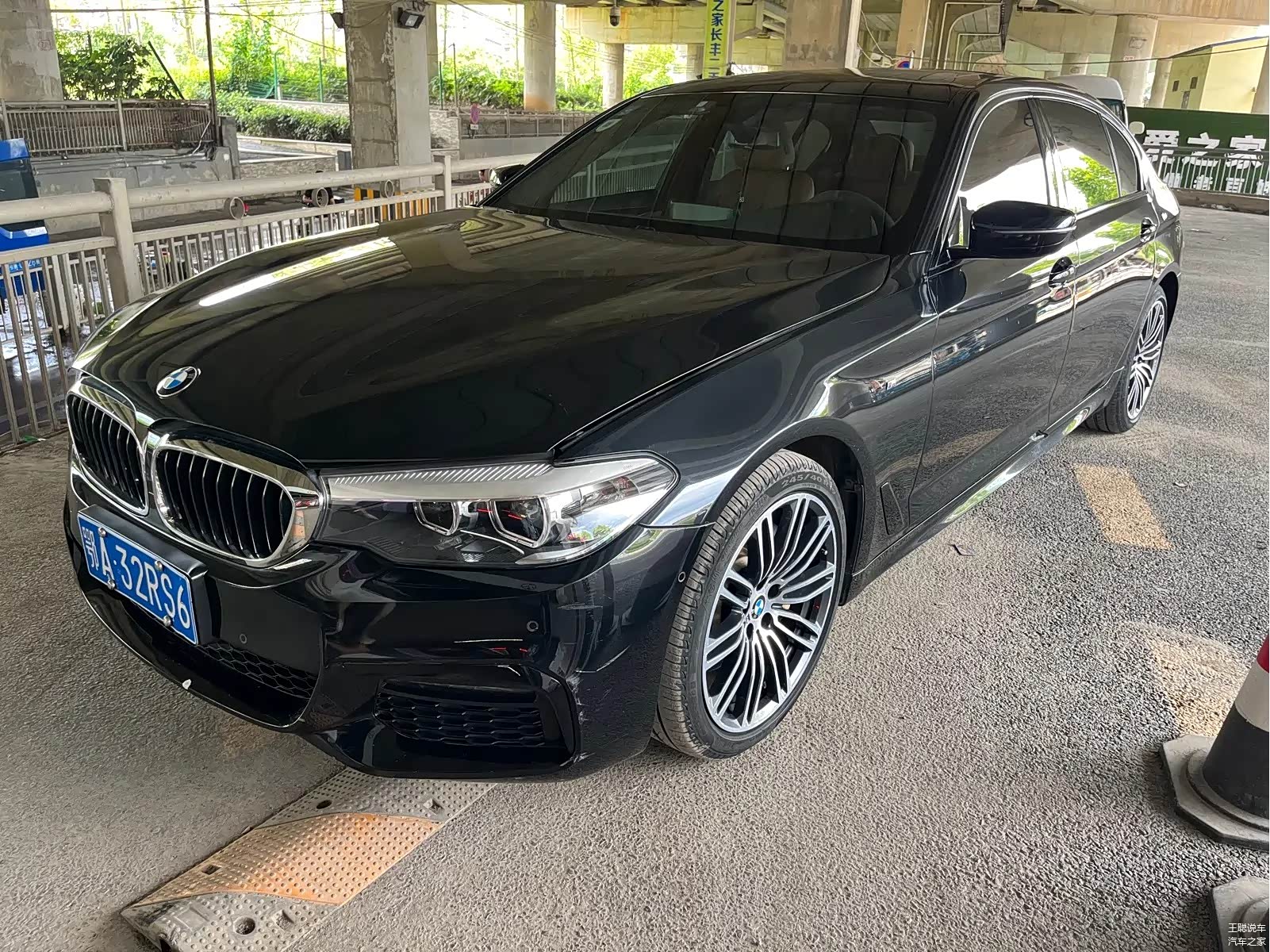 11.88万拿下宝马5系,行驶9.7万公里,后驱中大型轿车