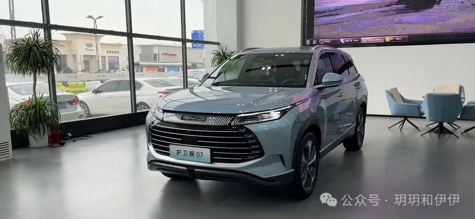 20万出头的大五座SUV,比亚迪这波定位属实精准,宋Plus车主看完沉默了