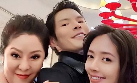 郭碧婷发飙：谁说我是生育机器？向太根本管不了，这女人杀疯了！