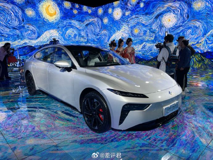 15-20万预算买家用车，东风奕派和轩逸哪个更经济？