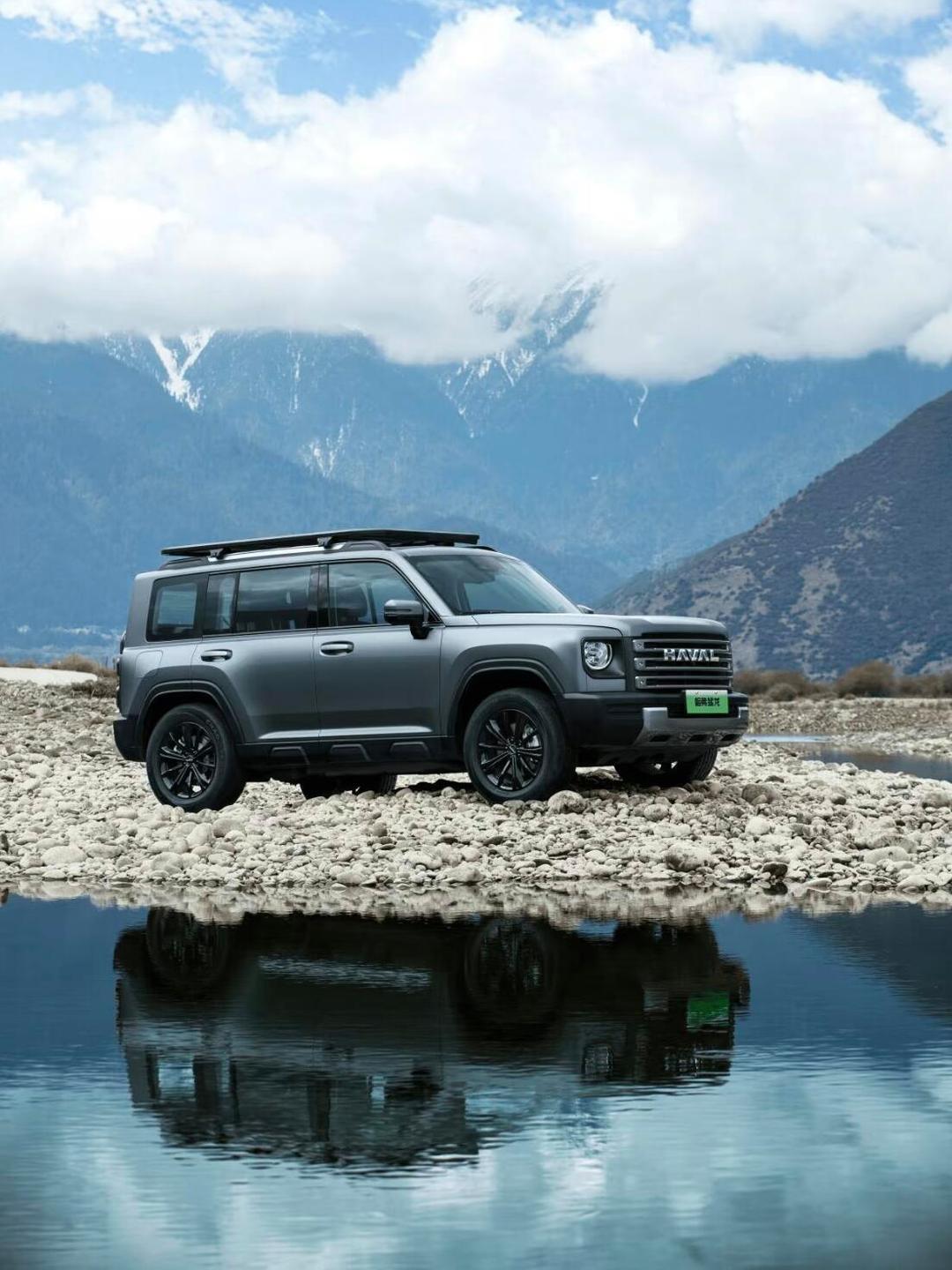 Hi4 vs DM-i:20万混动SUV，选四驱猛龙还是极致省油?_驭车甄选社