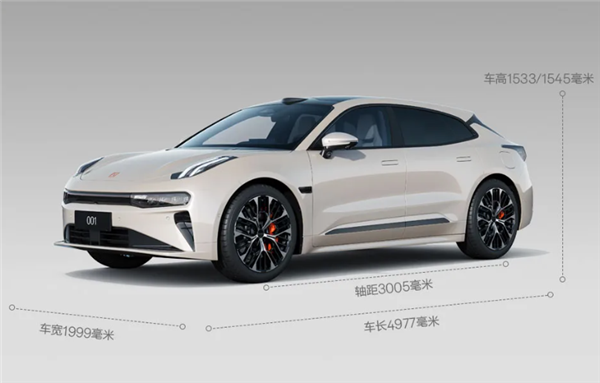 零百加速最快2.83秒 12C充电比肩加油!焕新极氪001上市:25.98万起_新闻