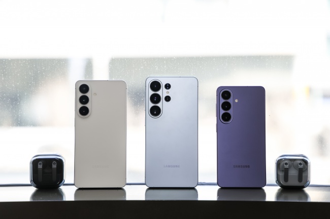 适合拍vlog的手机推荐:三星Galaxy S26 Ultra陪一个人完成全天创作-互联网频道专区 适合拍vlog的手机推荐:三星Galaxy S26 Ultra陪一个人完成全天创作-互联网频道专区