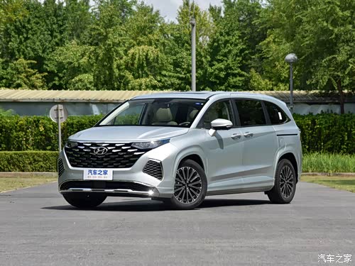 超能悦享舱 库斯途家用 MPV 新选择