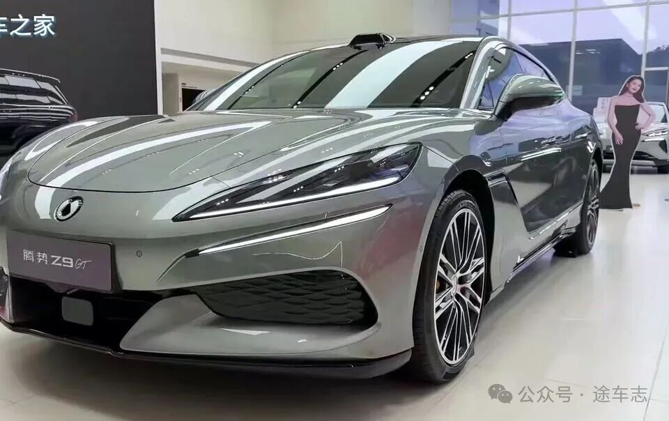 30万预算买“百万级”猎装轿跑,2026款腾势Z9 GT到底值不值?