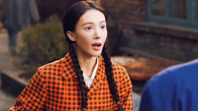 马燕偷看比赛成小迷妹，汪新获得比赛第一名！