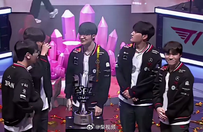 Faker拿到K杯冠军后下一个目标是什么？