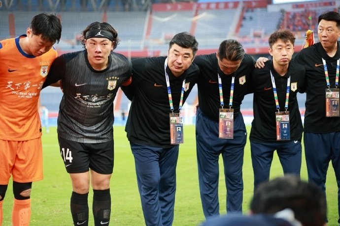 韩鹏离任后还会留在山东泰山俱乐部吗？