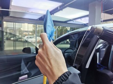 国产车窗膜品牌盘点：陶瓷与磁控技术路线观察