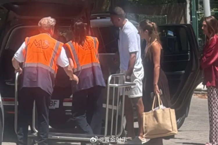 罗德里抵达马德里接受背部手术，将缺阵曼城季前赛