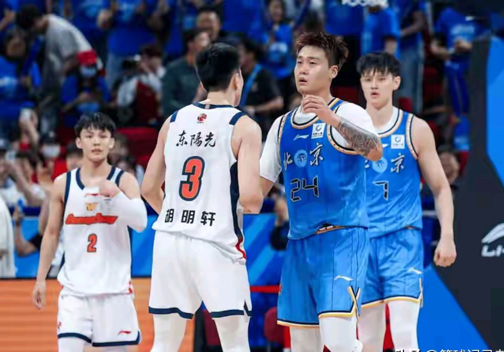 老本已吃光,5年无冠!CBA欲改朝换代,杜锋能否率广东重返巅峰?