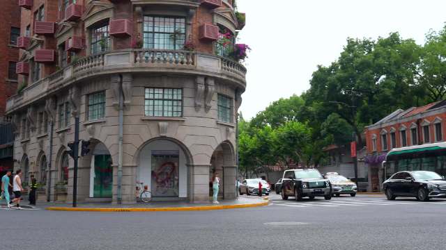 实拍视频确实帅，等个价格配置