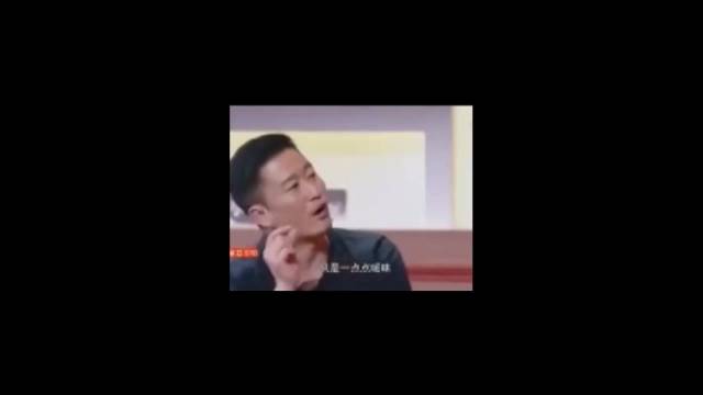 小叔子与嫂子感情线离谱，用嘴吹眼睛操作辣眼