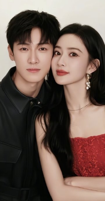 李昀锐和孟子义在哪些节目中有自然互动？