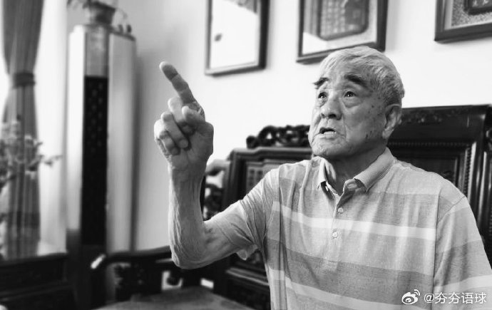 96岁传奇谢幕！青岛足球奠基人唐纪青逝世