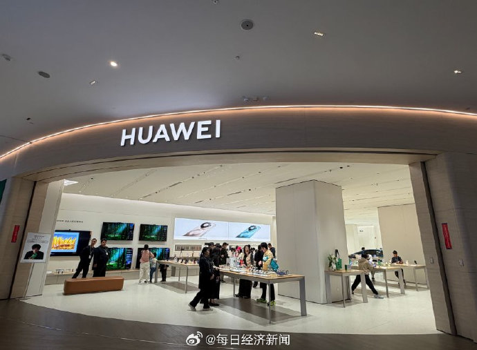 现在购买iPhone 17系列有哪些渠道优惠？国补后最低多少钱？