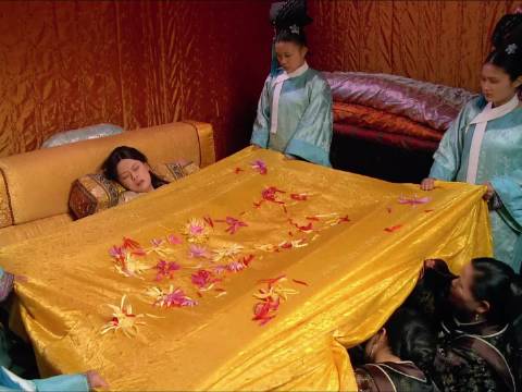 第206集 | 为什么古代讲究男女授受不亲，偏偏安小鸟这里却不用避讳？