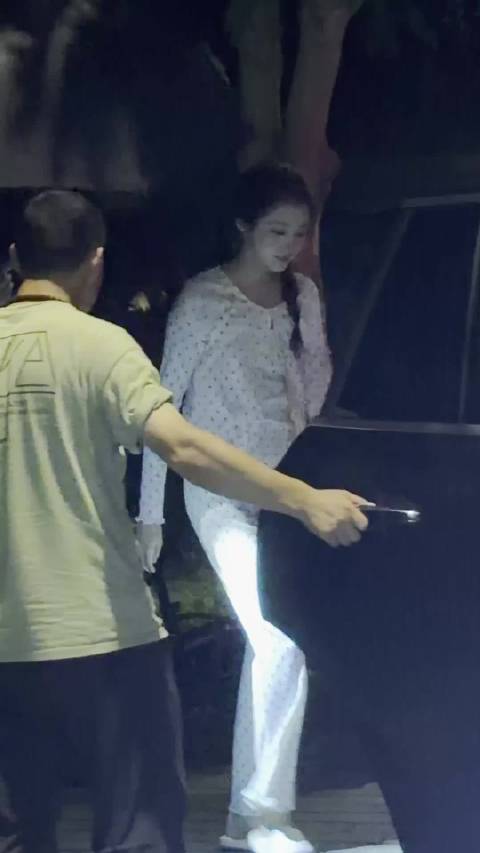 终于又见面了 晓彤