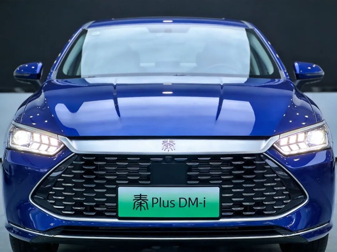 2026买15万落地紧凑型插混轿车，这3款"低价高配"，最后一款堪称"卷王"